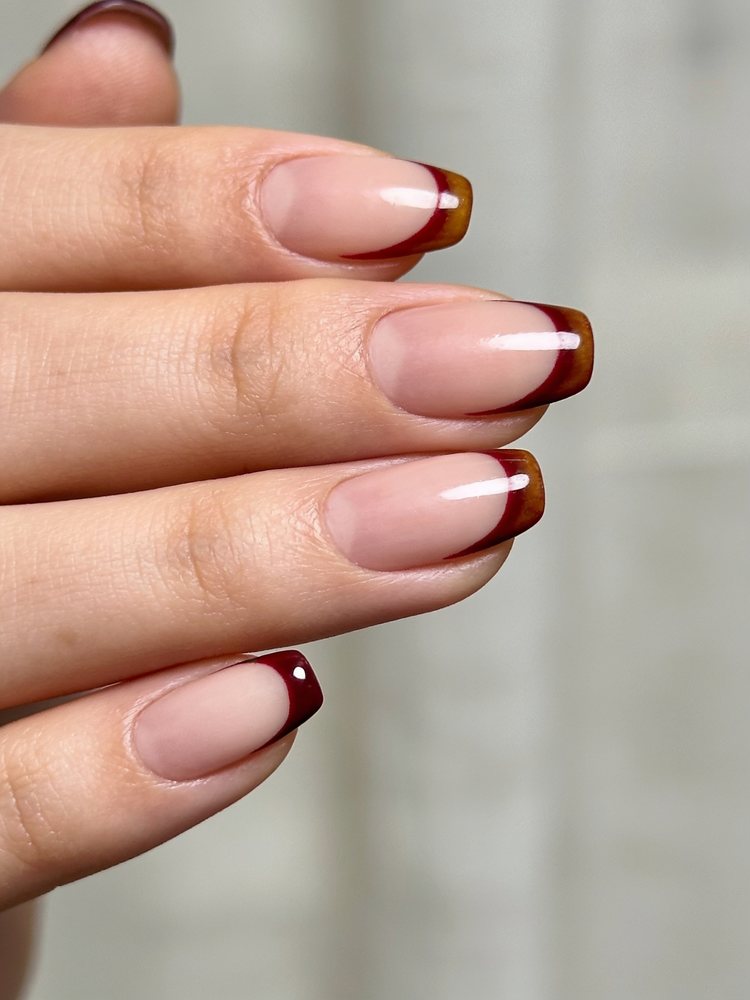 Oxblood edge
