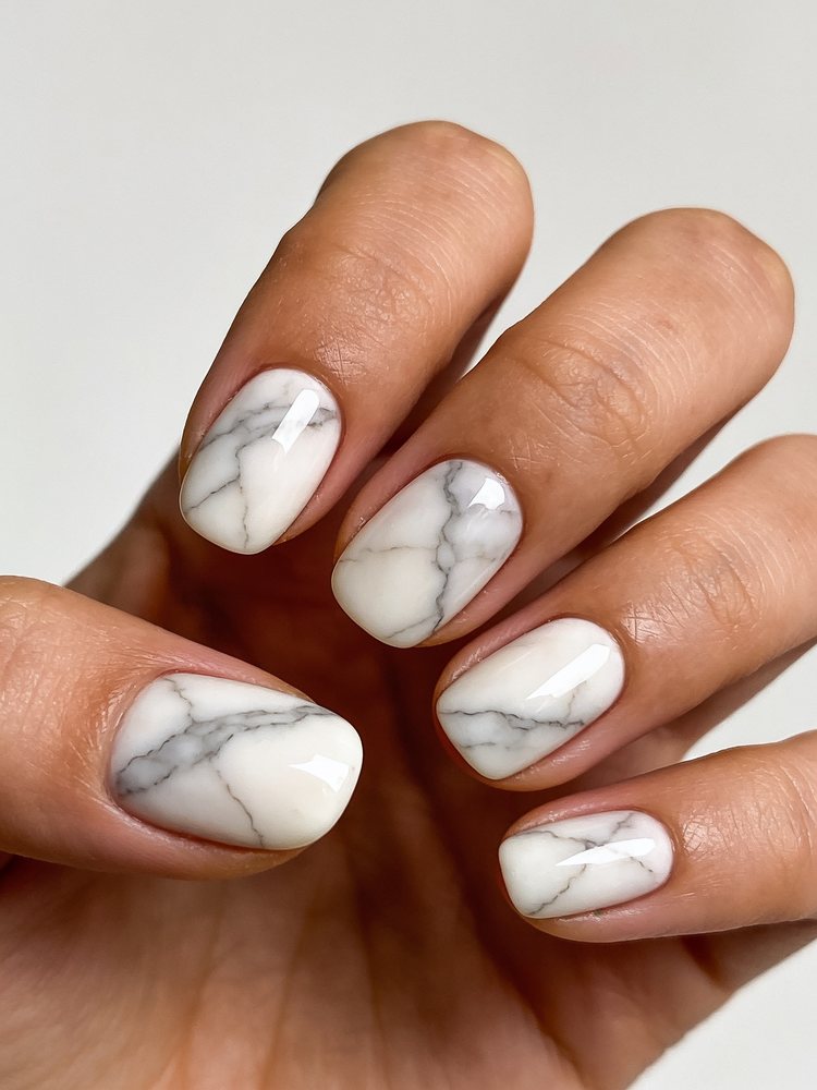 Marble in grey and white