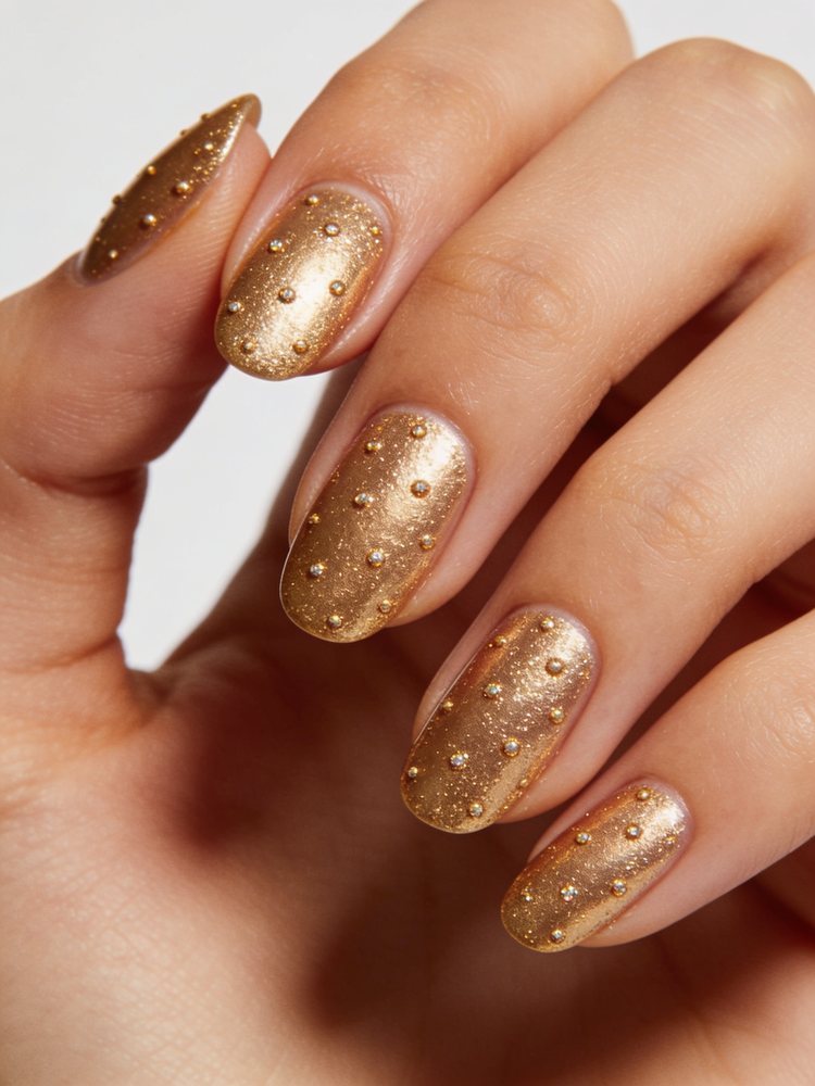 Micro dots in gold